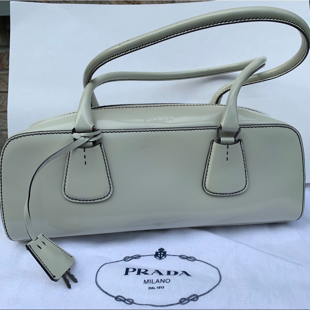 Prada bag additional pictures